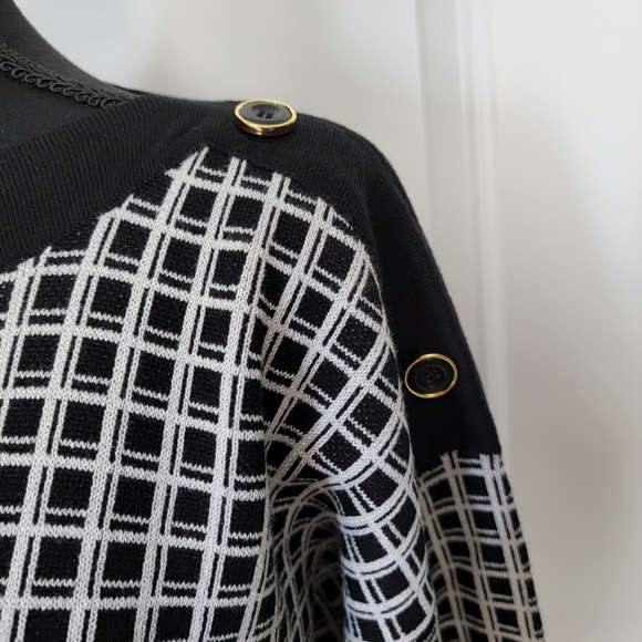 Cable & Gauge Knit Sweater - Picture 2 of 6